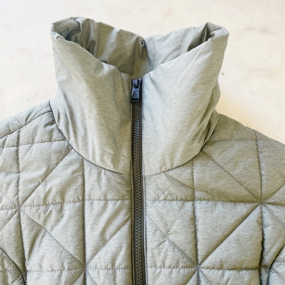 The North Face Puffy Insulated Parka Coat - Picture 5 of 16